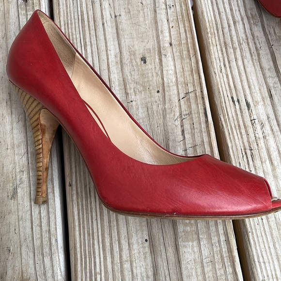 ❤️ 👀 Giuseppe Zanotti Red Leather Peep Toe Wooden Heels Size EU 39.5 - Picture 2 of 13